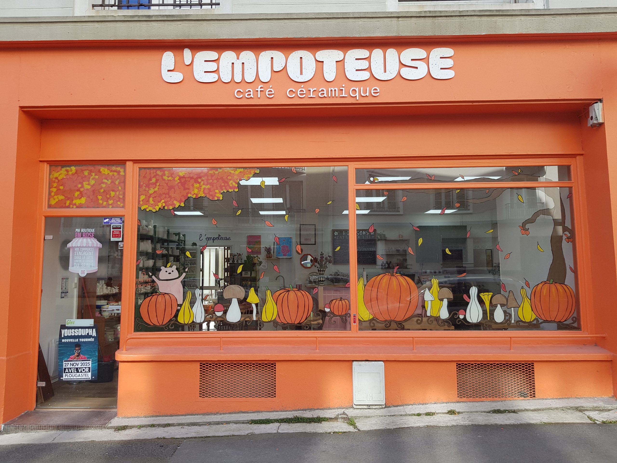 Décor de vitrine - peinture sur vitrine - Peinture naturelle - ô peintre enchanteur - céline gravier - brest -automne 2025