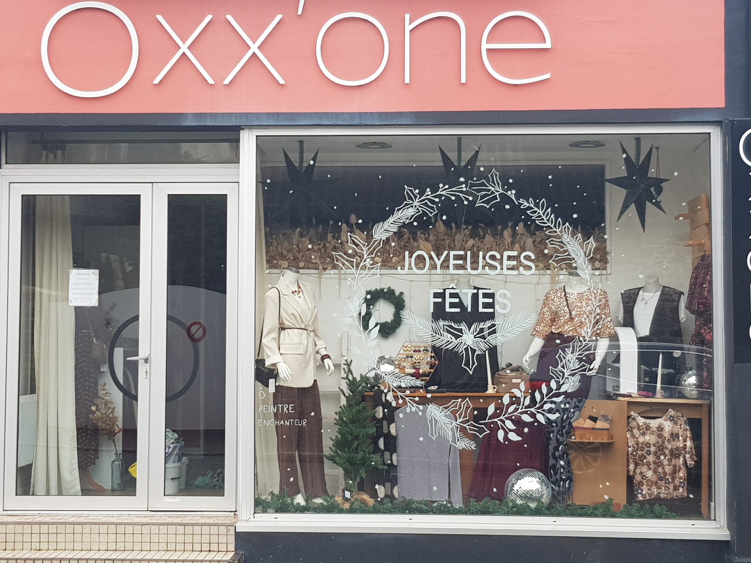 Couronne blanche -peinture sur vitre- décoration de noël -peinture naturelle- o peintre enchanteur - céline gravier